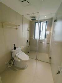 Housing image — Bathroom
