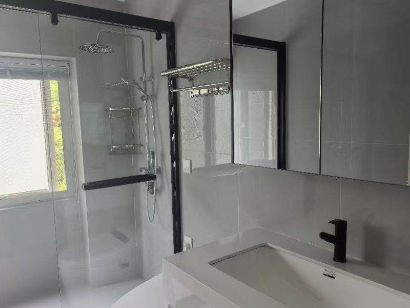 Housing image — Bathroom