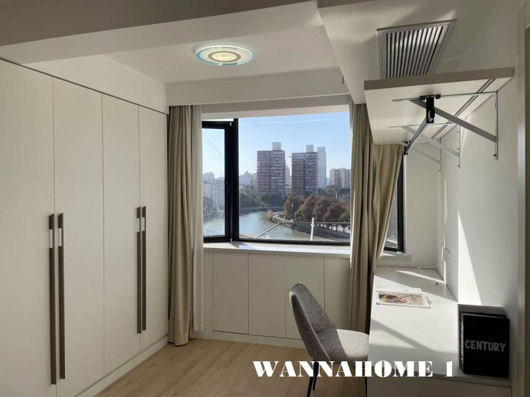 Housing image — Living Room