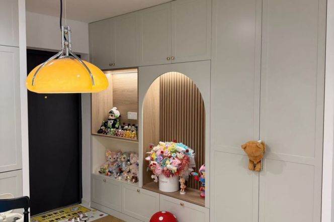 Spacious 2BR Apartment in Xujiahui with Green View