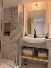 Housing image — Bathroom