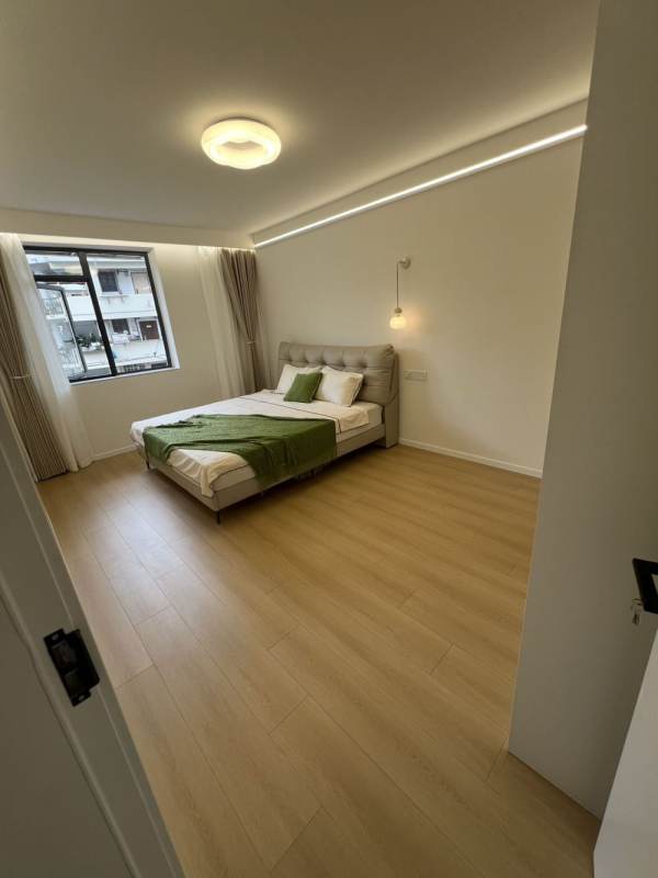 Housing image — Bedroom