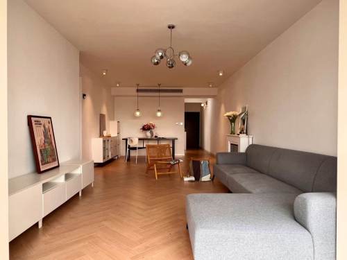 Housing image — Living Room