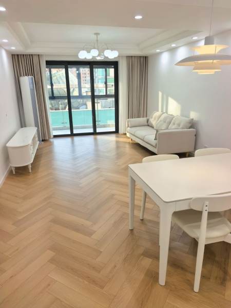 Housing image — Living Room