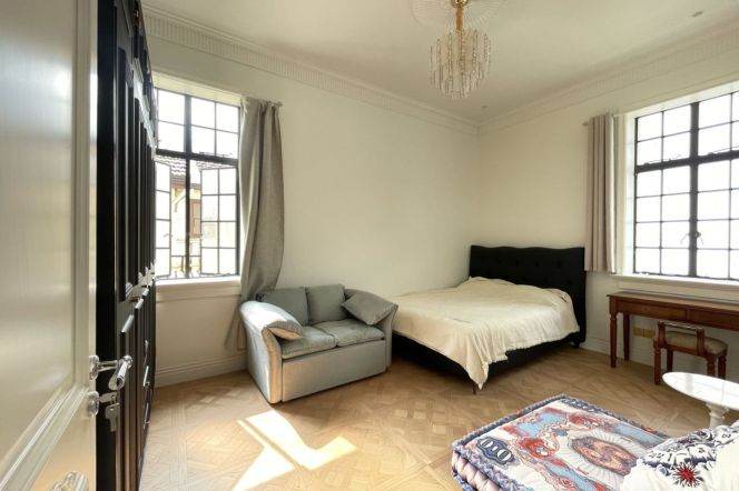 Spacious 2BR Heritage Apartment near Nanjing Xi Lu (L2/L12/L13)