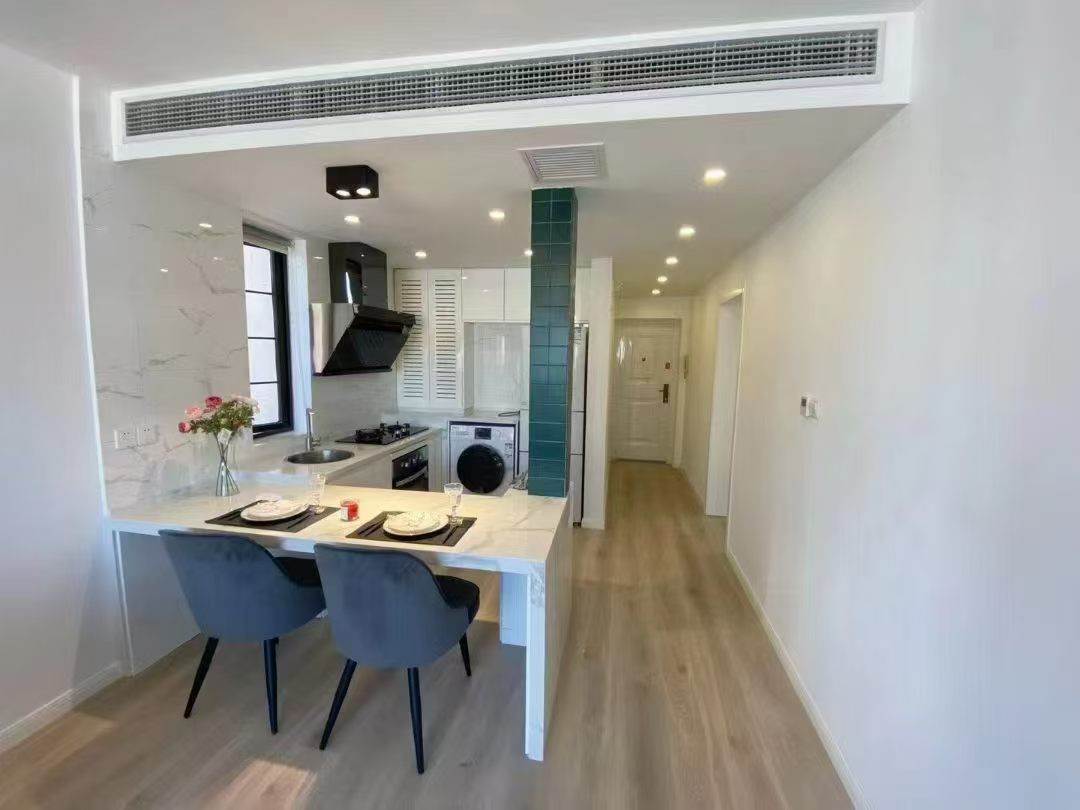 Housing image — Dining Area