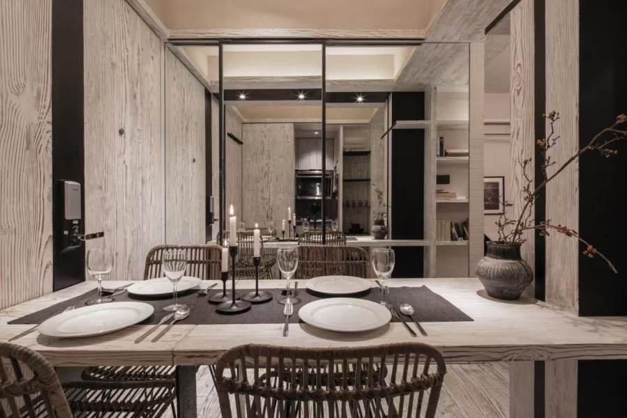 Housing image — Dining Area