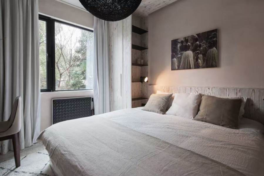 Housing image — Bedroom