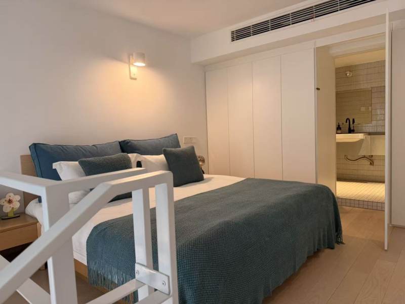 Housing image — Bedroom
