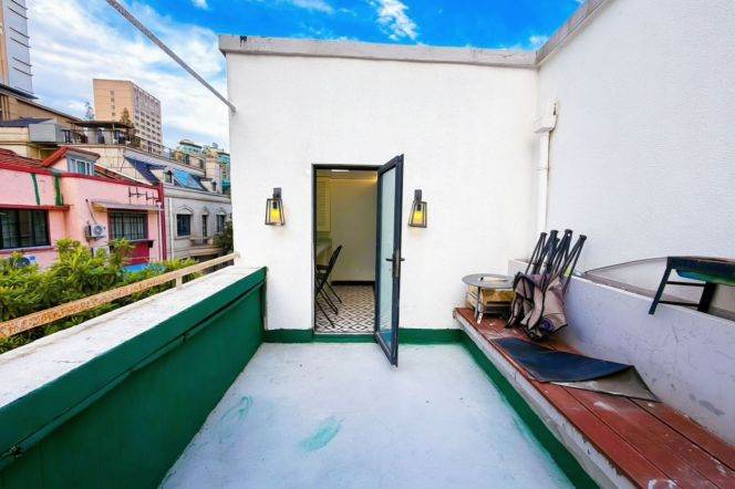 High-Ceiling Historic 2BR Apartment in Jing'an with Terrace (L2/L12/L13)