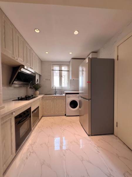Housing image — Kitchen