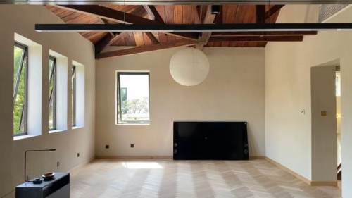 Housing image — Living Room