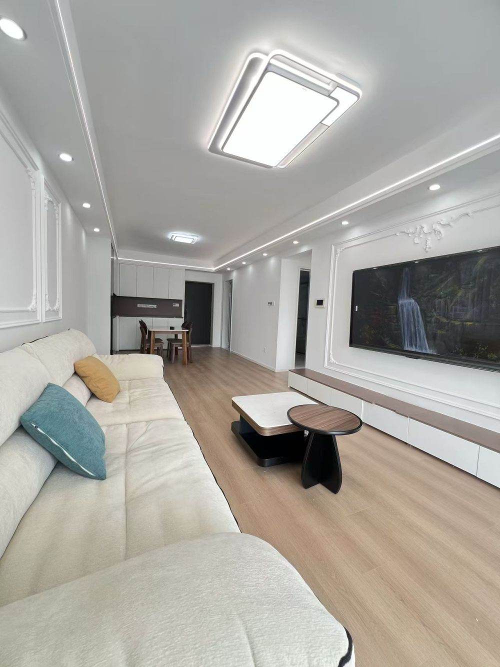 Housing image — Living Room