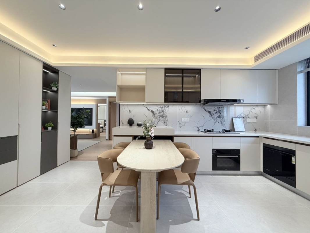Housing image — Kitchen