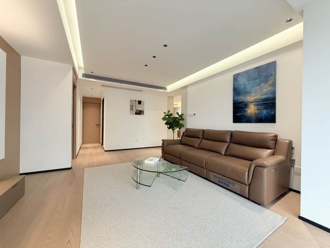 Housing image — Living Room