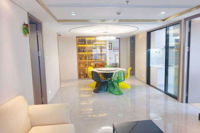 3BR Apartment in Old Xuhui with Floor-to-Ceiling Windows