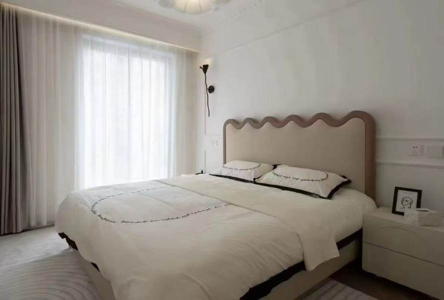 Housing image — Bedroom