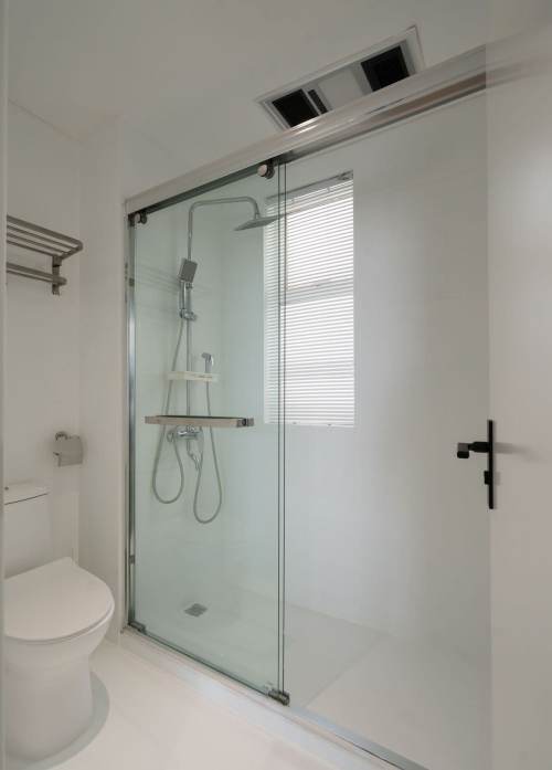 Housing image — Bathroom