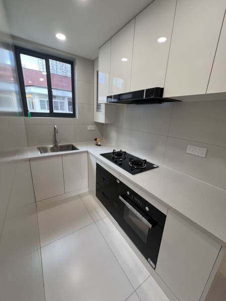 Housing image — Kitchen