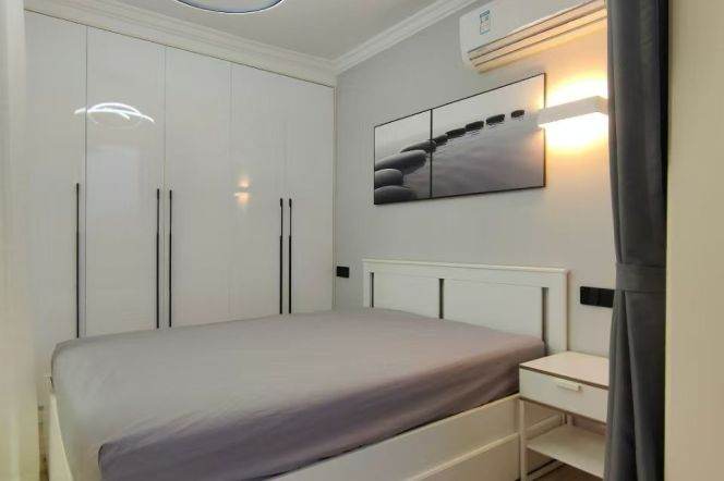 High-Floor 1BR Apartment near Shanghai Jiao Tong University (L10/L11)