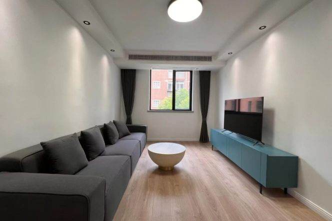 2BR Lane House near Jing'an Temple