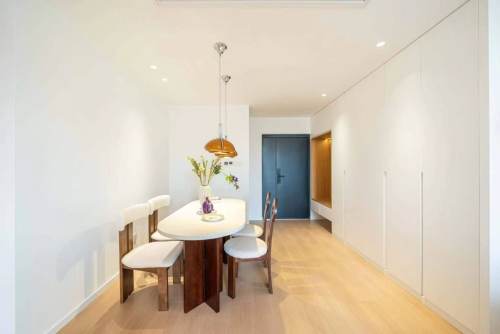 Housing image — Dining Area