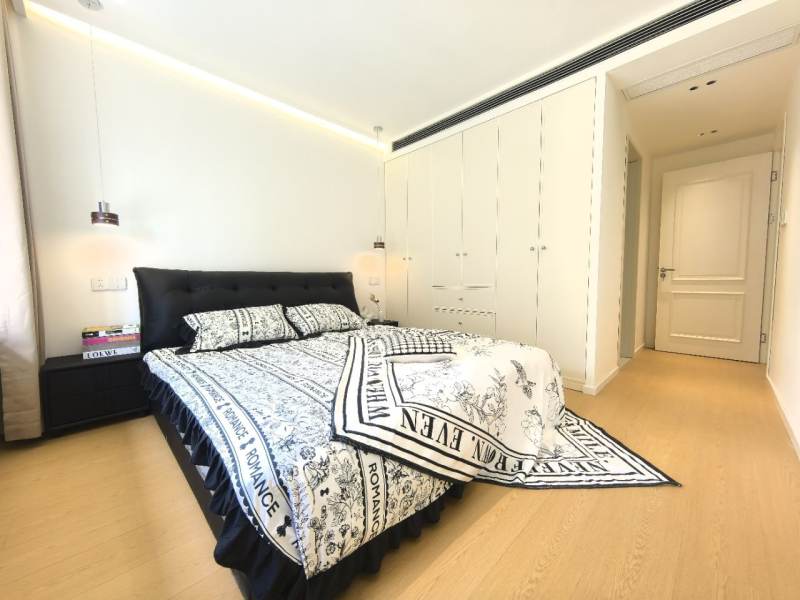 Housing image — Bedroom