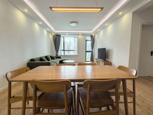 Housing image — Dining Area