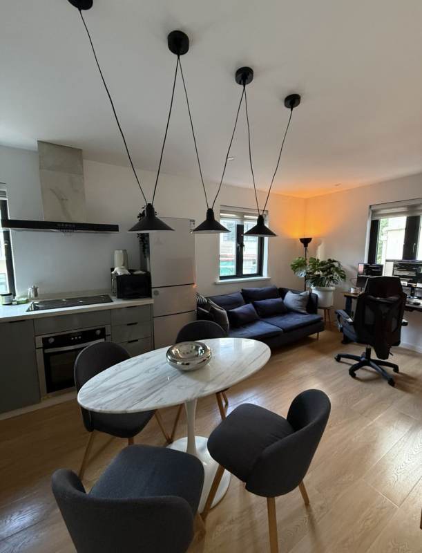 Housing image — Living Room
