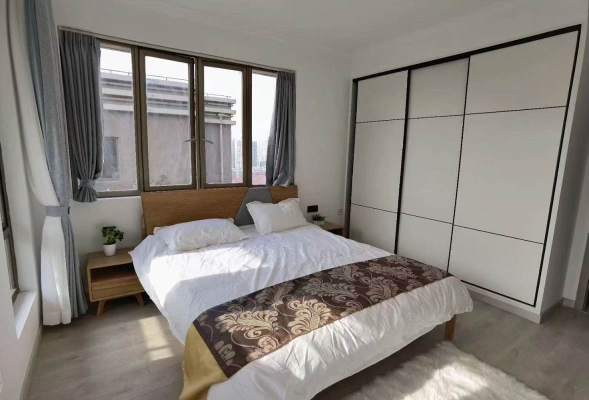 Housing image — Bedroom