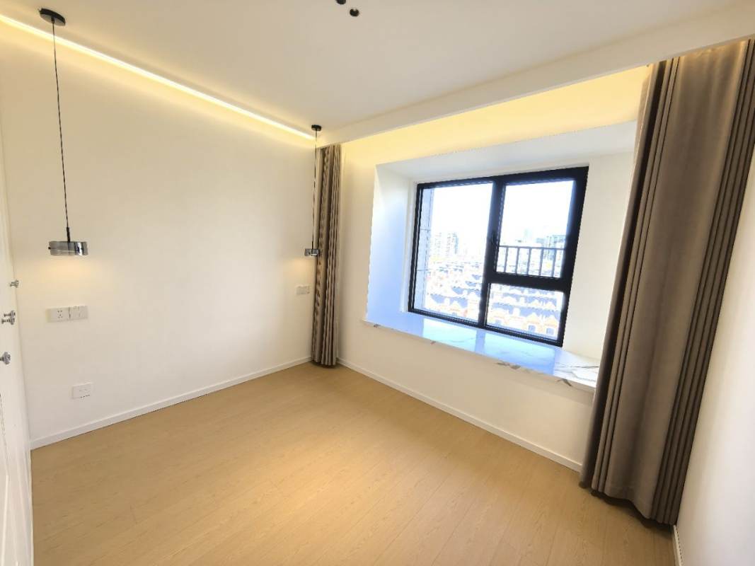 Housing image — Bedroom