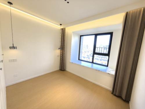 Housing image — Bedroom