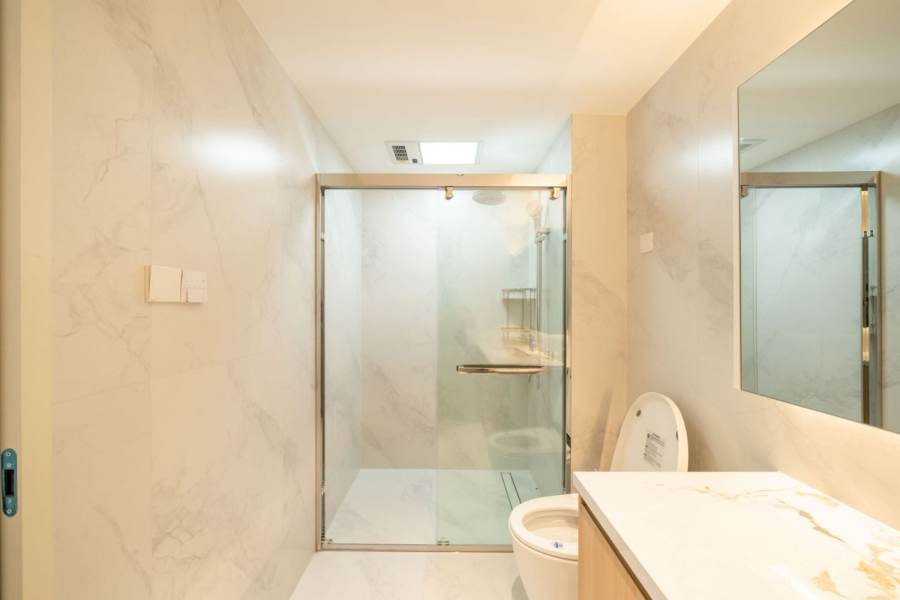 Housing image — Bathroom