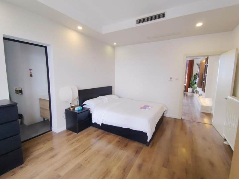 Housing image — Bedroom