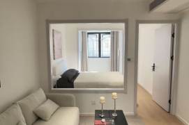 1BR Apartment near Hongqiao Rd Metro