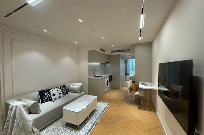 High-Floor 1BR Apartment near Nanjing Xi Lu with Outstanding View (L2/L12/L13)
