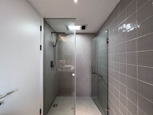 Housing image — Bathroom