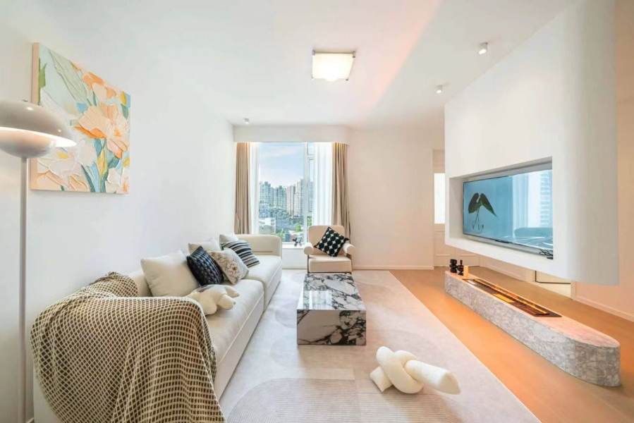 Housing image — Living Room