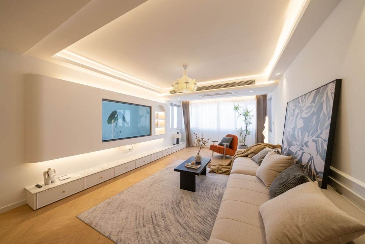 Housing image — Living Room