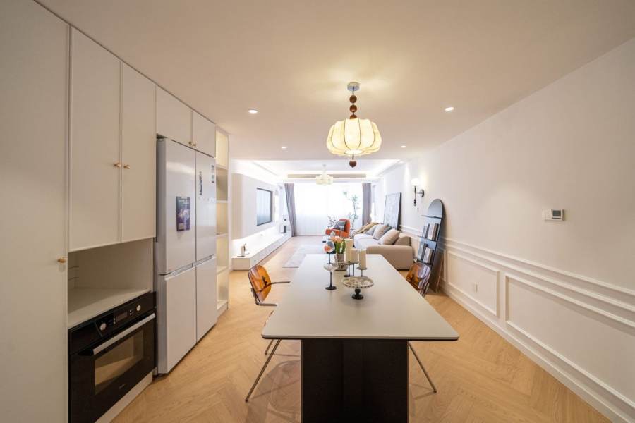 Housing image — Dining Area