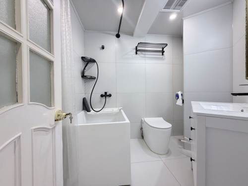 Housing image — Bathroom