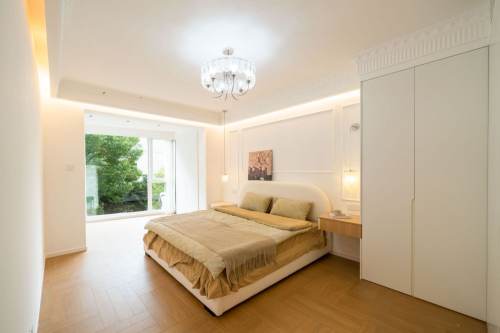 Housing image — Bedroom