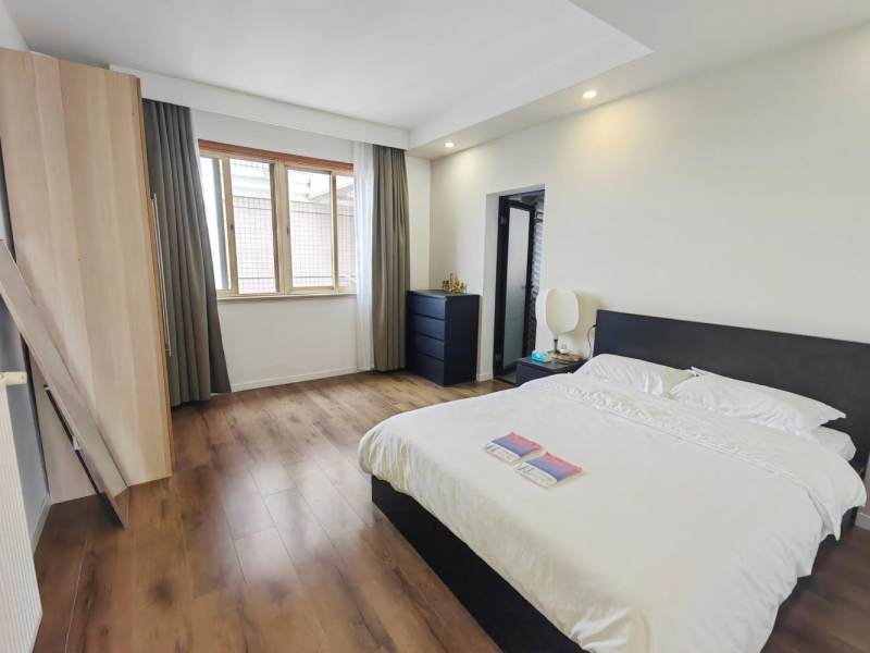 Housing image — Bedroom