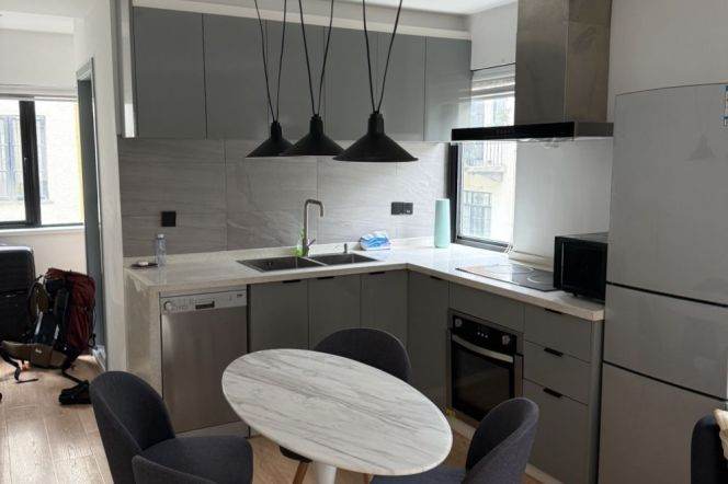 Historic 1BR Lane House in Old Xuhui with Green View (L1/L10)