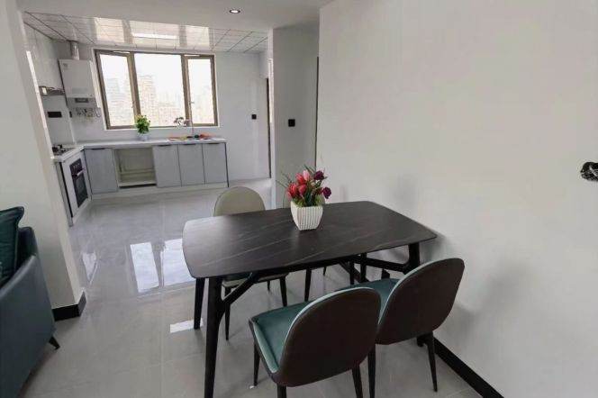 4BR Apartment in Jing'an with Terrace (L13/L14)