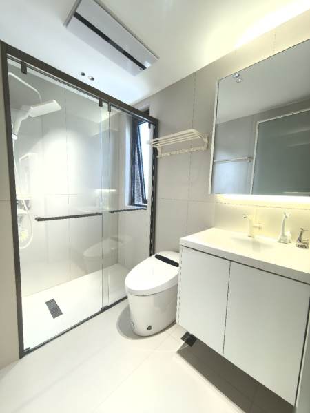 Housing image — Bathroom