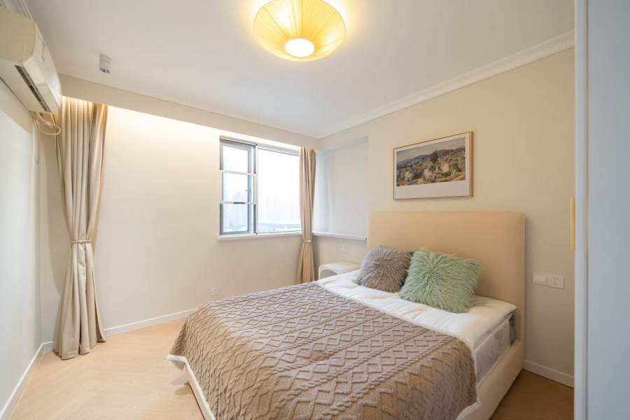 Housing image — Bedroom