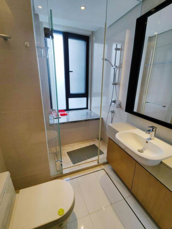Housing image — Bathroom