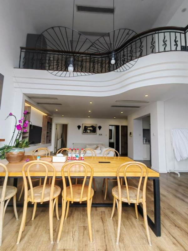 Housing image — Living Room