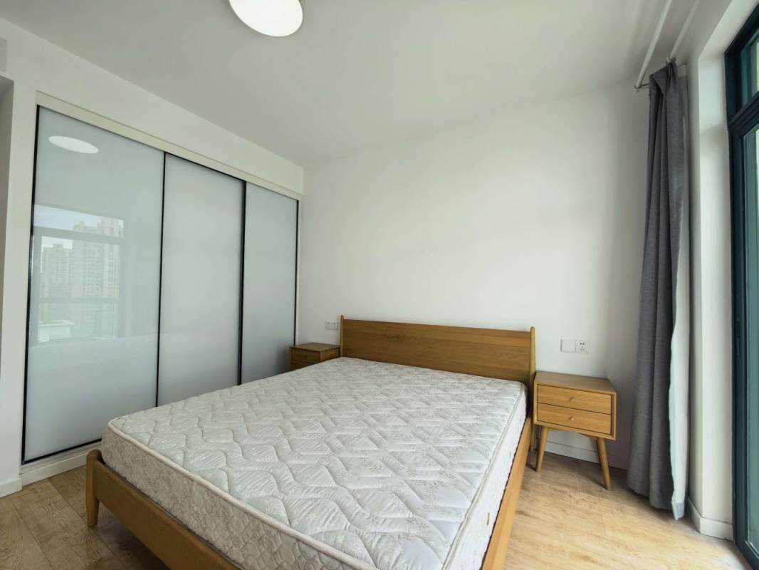 Housing image — Bedroom